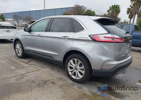 2021 Ford Edge Titanium z USA, uszkodzony, nr VIN 2FMPK4K9XMBA53607